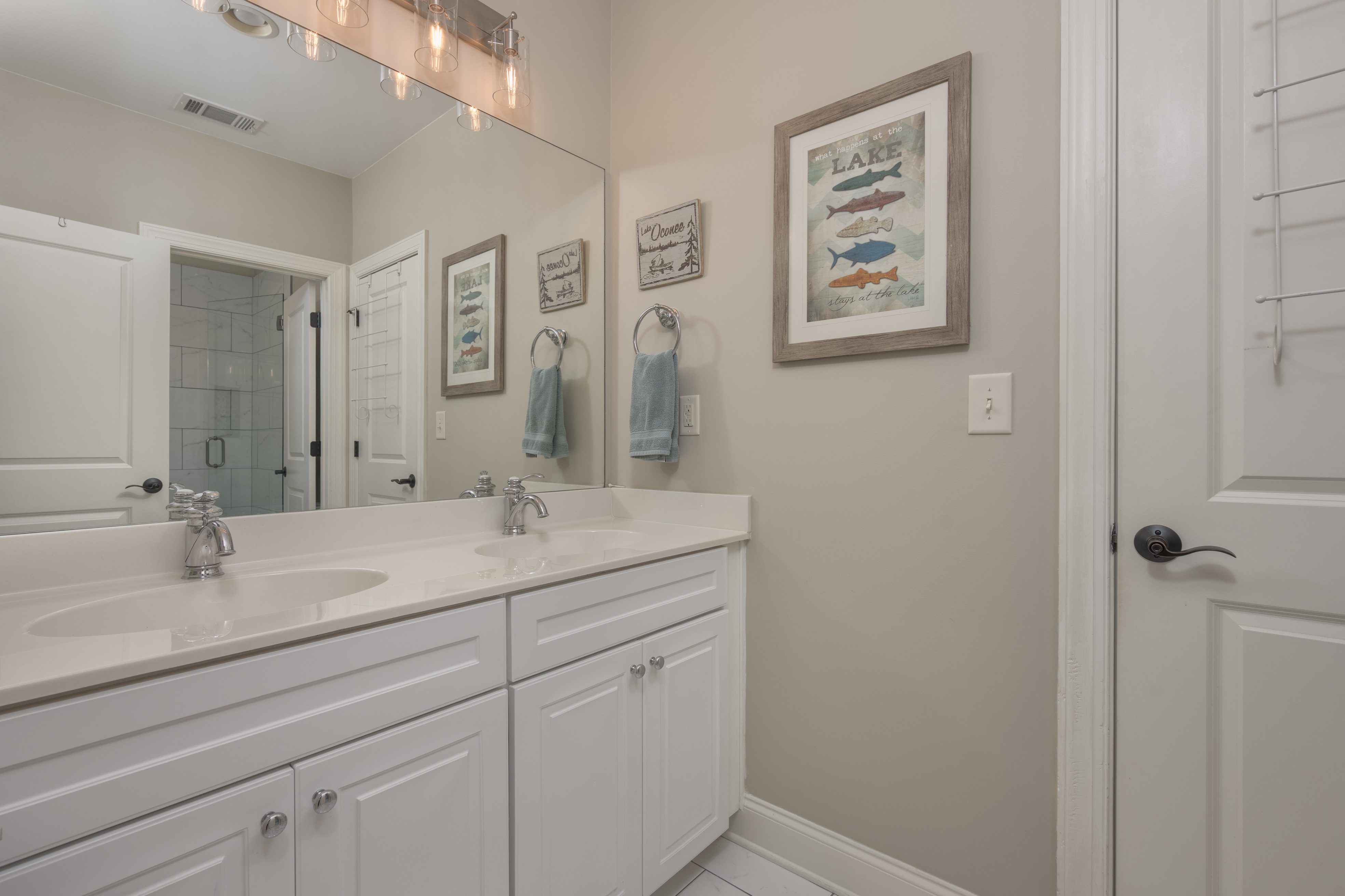 1091 Starboard Drive image 21